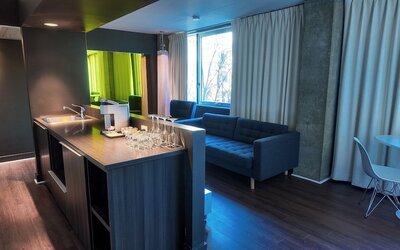 Hotel Zero 1