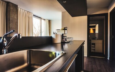 Hotel Zero 1