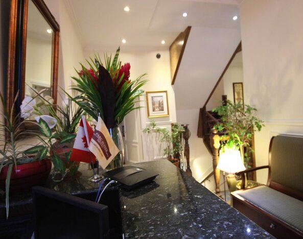 Parc Suites Hotel