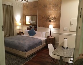 Parc Suites Hotel