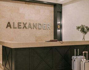 The Alexander Hotel - Old Montreal