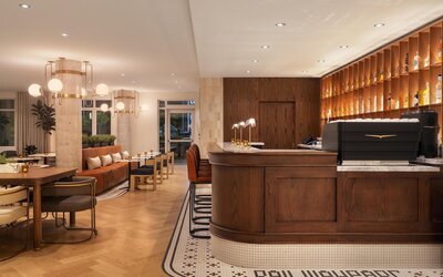 Hotel Railwayparc Montreal, Tapestry Collection By Hilton