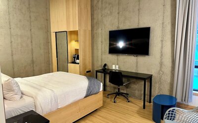 Hotel Le Dauphin Montreal Centre Ville
