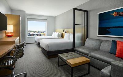 Hyatt Place Peña Station/Denver Airport