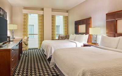 Courtyard by Marriott Denver Downtown