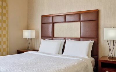 Courtyard by Marriott Denver Downtown
