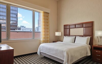 Courtyard by Marriott Denver Downtown