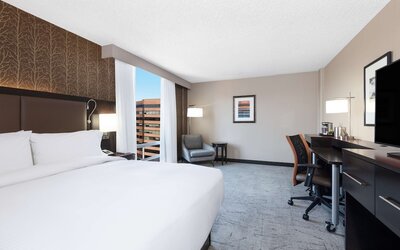 DoubleTree by Hilton Denver Cherry Creek