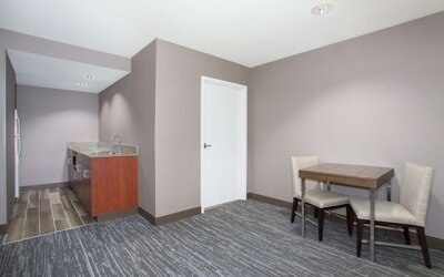 Hampton Inn & Suites Denver-Downtown