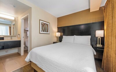 Staybridge Suites Denver Downtown by IHG
