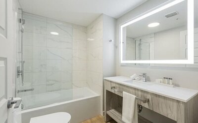 Griffintown Hotel