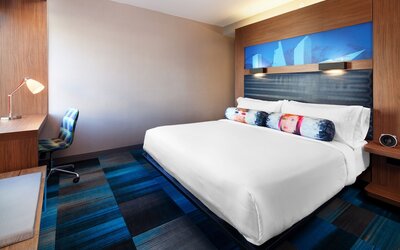 Aloft by Marriott Denver Downtown