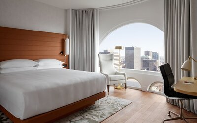 Montreal Marriott Chateau Champlain