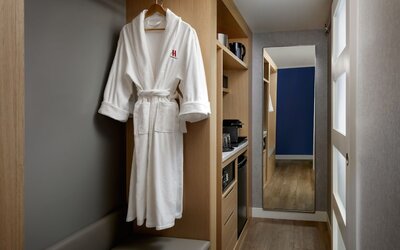 Montreal Marriott Chateau Champlain