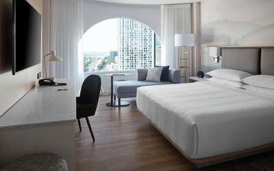 Montreal Marriott Chateau Champlain