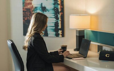 Delta Hotels by Marriott Montreal