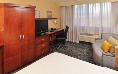 Courtyard by Marriott Denver Cherry Creek