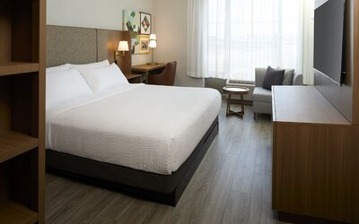 Holiday Inn & Suites Montreal Airport by IHG