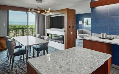 DoubleTree by Hilton Hotel Denver