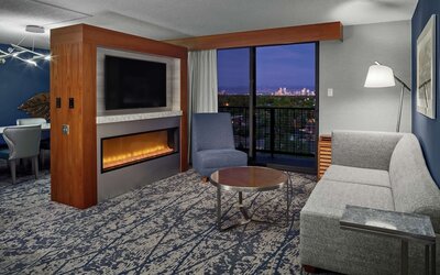 DoubleTree by Hilton Hotel Denver