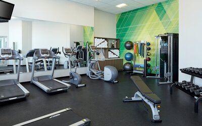 Holiday Inn & Suites Montreal Airport by IHG