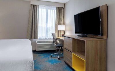 Days Inn & Suites by Wyndham Denver International Airport
