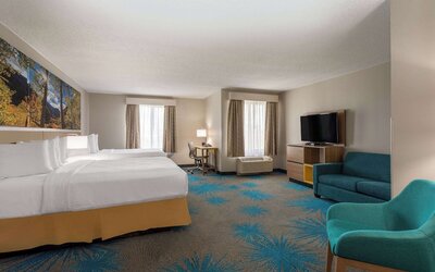 Days Inn & Suites by Wyndham Denver International Airport