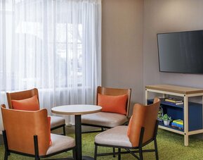 Spark by Hilton Denver International Airport
