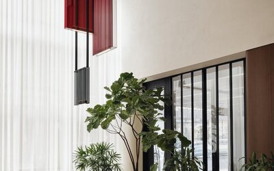 Vogue Hotel Montreal Downtown, Curio Collection by Hilton