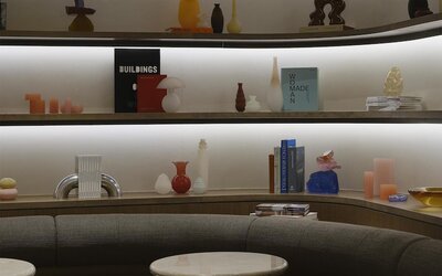 Vogue Hotel Montreal Downtown, Curio Collection by Hilton