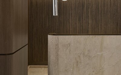 Vogue Hotel Montreal Downtown, Curio Collection by Hilton