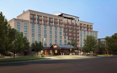 Courtyard by Marriott Denver Airport