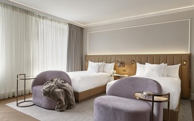 Vogue Hotel Montreal Downtown, Curio Collection by Hilton