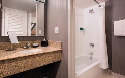 Courtyard by Marriott Denver Airport