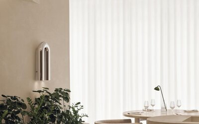 Vogue Hotel Montreal Downtown, Curio Collection by Hilton
