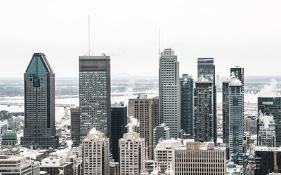 Vogue Hotel Montreal Downtown, Curio Collection by Hilton