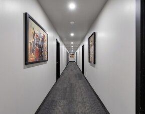 The Cove Hotel
