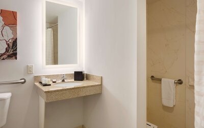 Embassy Suites by Hilton Denver International Airport