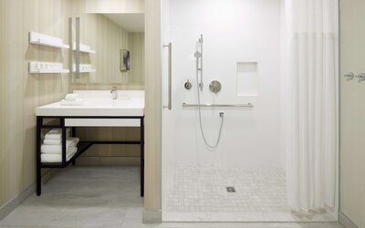 Hilton Garden Inn Montreal Midtown