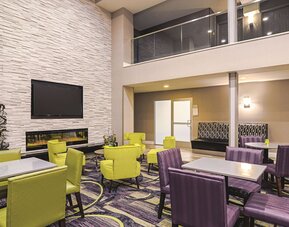 La Quinta Inn & Suites by Wyndham Denver Airport DIA