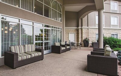 La Quinta Inn & Suites by Wyndham Denver Airport DIA