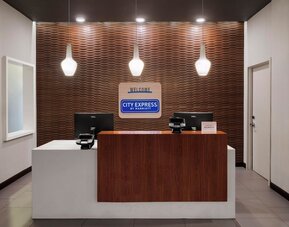 City Express by Marriott Denver Airport