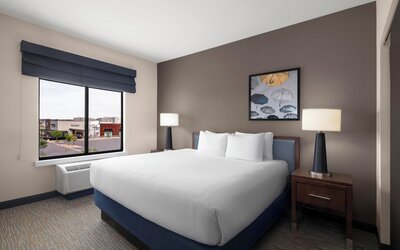 City Express by Marriott Denver Airport