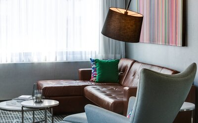 Renaissance Montreal Downtown Hotel