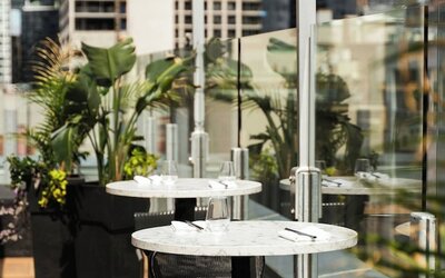 Renaissance Montreal Downtown Hotel