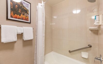 Drury Plaza Hotel Denver Central Park
