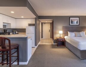 Hotel Faubourg Montreal
