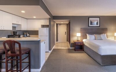 Hotel Faubourg Montreal