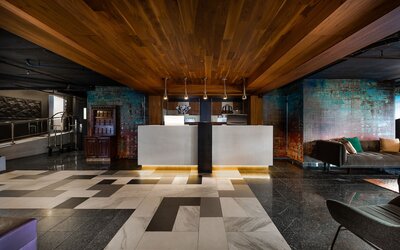 Lelux Hotel