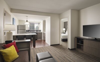 Hyatt House Denver Downtown